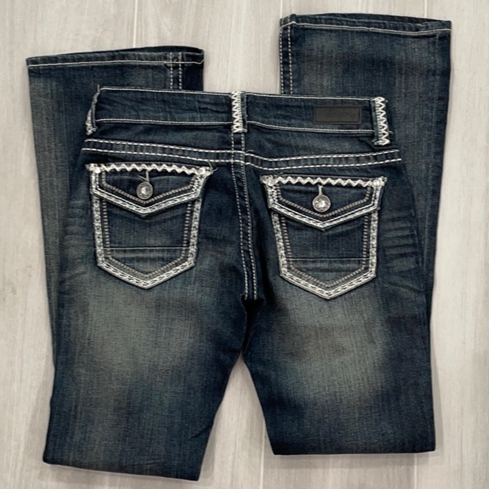 Buckle Daytrip Jeans - Picture 5 of 6